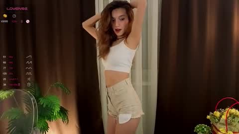 Snapshot of linaage chatting on 19, 10, 2025 Lina online show from 19, 10, 2025