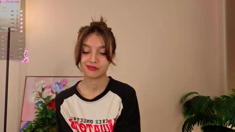 Snapshot of linaage chatting on 29, 10, 2025 Lina online show from 29, 10, 2025