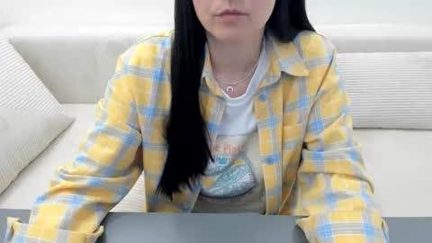 Snapshot of linabay2 chatting on 16, 5, 2026 linabay2 online show from 16, 5, 2026