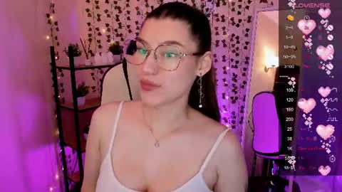 Lina online show from 21, 7, 2026