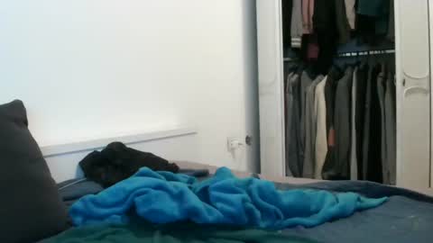 linacatelover online show from 5, 4, 2026