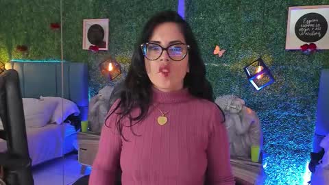 Lina  online show from 19, 2, 2026