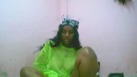 Snapshot of linah1123 chatting on 8, 11, 2025 linah1123 online show from 8, 11, 2025