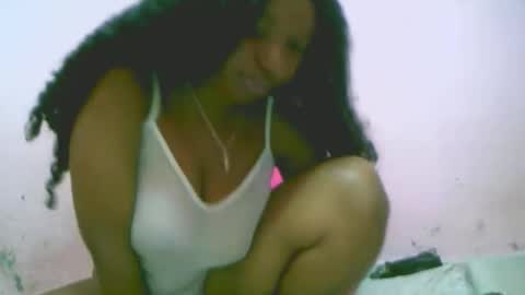 Snapshot of linah1123 chatting on 12, 11, 2025 linah1123 online show from 12, 11, 2025