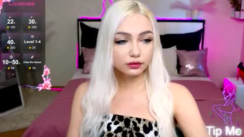 I am Lina online show from 24, 9, 2025