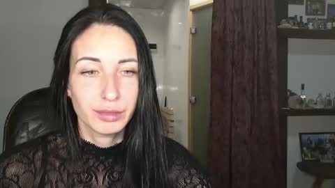 LinaLivee online show from 20, 10, 2025