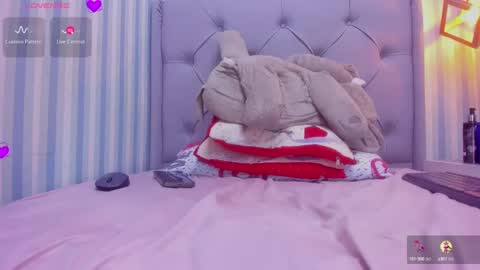 L I N A  online show from 12, 12, 2024