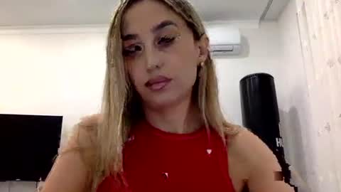 linavora online show from 1, 12, 2025