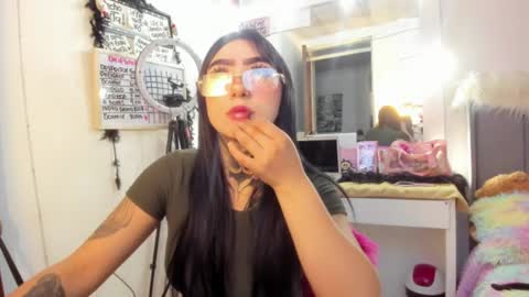 Snapshot of linda_milleer_ chatting on 14, 6, 2026 Lindaa maria online show from 14, 6, 2026