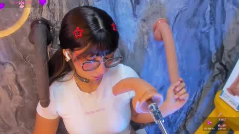linda_sofi__ online show from 28, 3, 2026