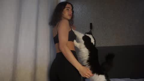 Snapshot of lindaaii chatting on 7, 6, 2026 Linda online show from 7, 6, 2026