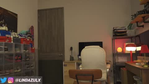 Nia  online show from 18, 10, 2025