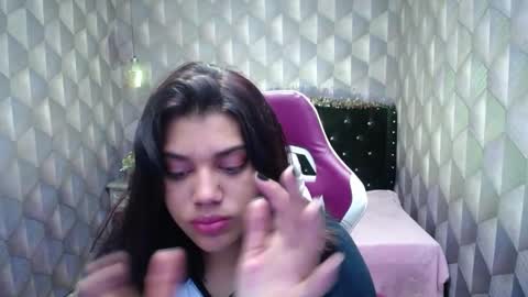 Snapshot of lindabreexlove chatting on 16, 12, 2024 online show from 16, 12, 2024