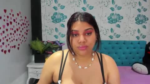 Snapshot of lindabreexlove chatting on 19, 1, 2025 online show from 19, 1, 2025