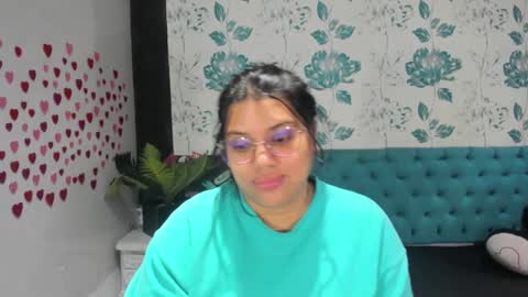 Snapshot of lindabreexlove chatting on 29, 1, 2025 online show from 29, 1, 2025
