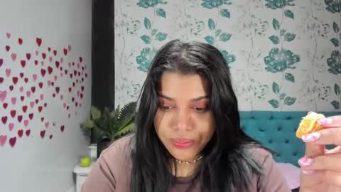 Snapshot of lindabreexlove chatting on 5, 3, 2025 online show from 5, 3, 2025