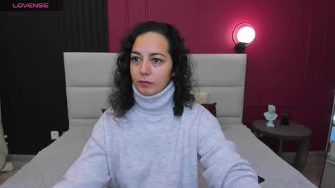 Snapshot of lindainsatiable chatting on 29, 9, 2025 Linda online show from 29, 9, 2025