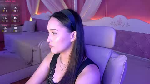 Snapshot of lindamaxx chatting on 6, 8, 2026 Linda online show from 6, 8, 2026