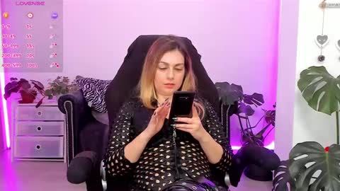 Linda  --  online show from 17, 2, 2025