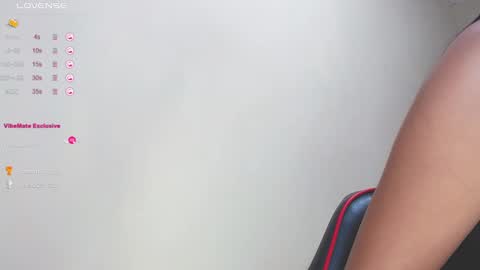 Snapshot of lindsay_sweet24 chatting on 18, 1, 2025 ana online show from 18, 1, 2025