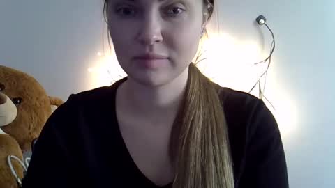 Snapshot of lindsisecret chatting on 21, 3, 2026 Anna online show from 21, 3, 2026