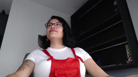 Lindsy online show from 22, 1, 2025