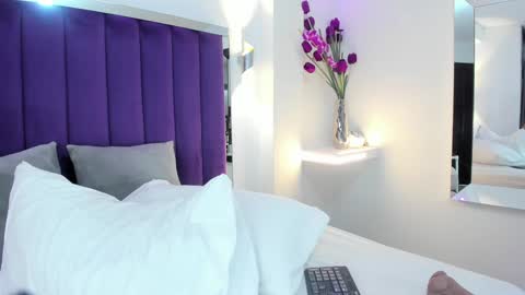 LINDA online show from 3, 12, 2024