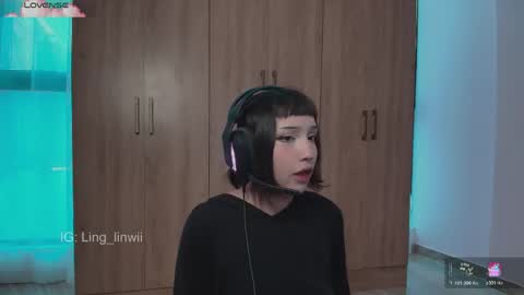 Snapshot of ling_meow chatting on 8, 6, 2026 Ling online show from 8, 6, 2026