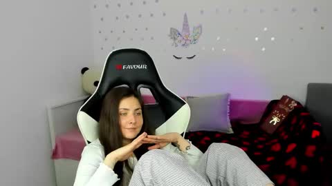 Snapshot of linphea chatting on 17, 1, 2026 Tina online show from 17, 1, 2026