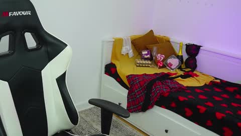 Snapshot of linphea chatting on 14, 2, 2026 Tina online show from 14, 2, 2026