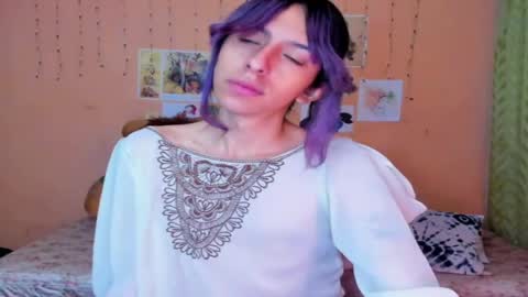 Lio Rouse online show from 4, 4, 2026