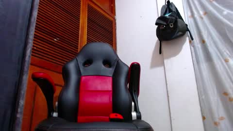 lion_grr online show from 7, 12, 2024