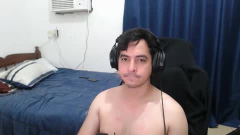Snapshot of lionblake chatting on 26, 4, 2026 lionblake online show from 26, 4, 2026