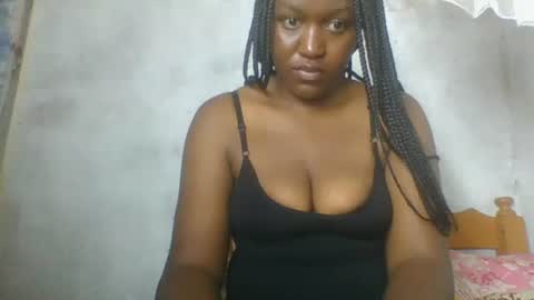 Snapshot of lionessm24 chatting on 10, 1, 2026 lionessm24 online show from 10, 1, 2026