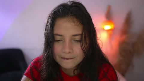 Lily see u on december 2 online show from 31, 3, 2026