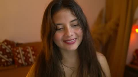 Snapshot of lirio05 chatting on 23, 4, 2026 Lily see u on december 2 online show from 23, 4, 2026