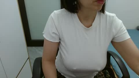 Snapshot of lisa_1011 chatting on 16, 7, 2026 lisa_1011 online show from 16, 7, 2026