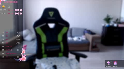 Lisa Harris online show from 5, 2, 2025