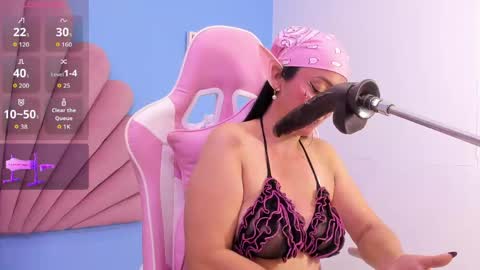 Snapshot of lisa_milf_ chatting on 7, 5, 2026 Lisa online show from 7, 5, 2026