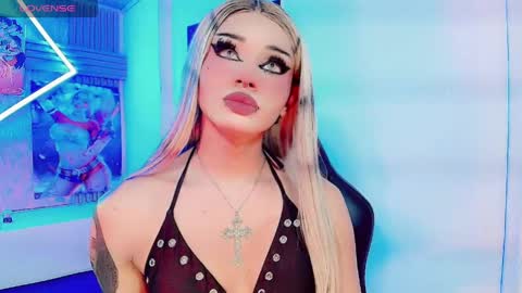 Snapshot of lisa_sparkleee chatting on 11, 4, 2026 lisa_sparkleee online show from 11, 4, 2026