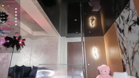 onlyfans-lisaakira instagram-lisaakira9  twitter-lisaakira4 online show from 18, 3, 2026