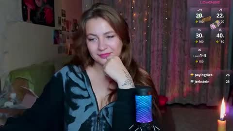 LisaCase online show from 7, 10, 2025