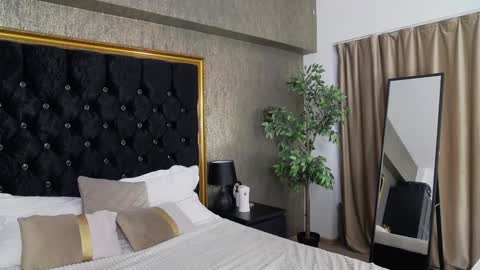 lisacroft online show from 6, 2, 2025