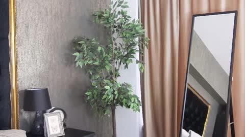 lisacroft online show from 23, 2, 2025