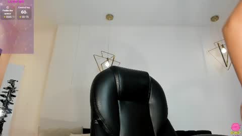 Lisa  Flowers online show from 14, 6, 2026