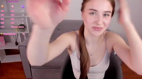 Snapshot of lisahille chatting on 2, 3, 2026 Lisa online show from 2, 3, 2026