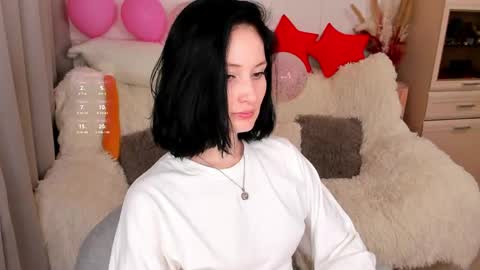 Lisa Moore online show from 19, 4, 2026