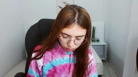 Liseth Fox online show from 17, 2, 2025