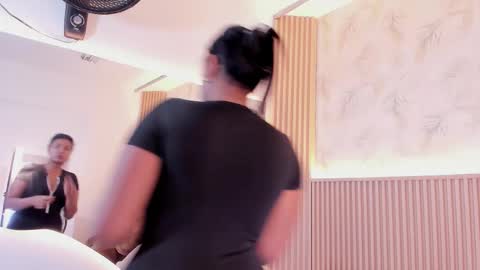 Snapshot of liss_reyes chatting on 25, 2, 2026 Liss online show from 25, 2, 2026