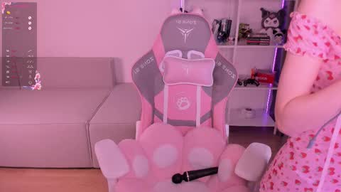 Snapshot of lissa__fox chatting on 28, 9, 2025 lissa online show from 28, 9, 2025